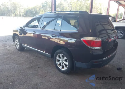 2013 Toyota Highlander Plus/Se z USA, uszkodzony, nr VIN 5TDBK3EH3DS220674
